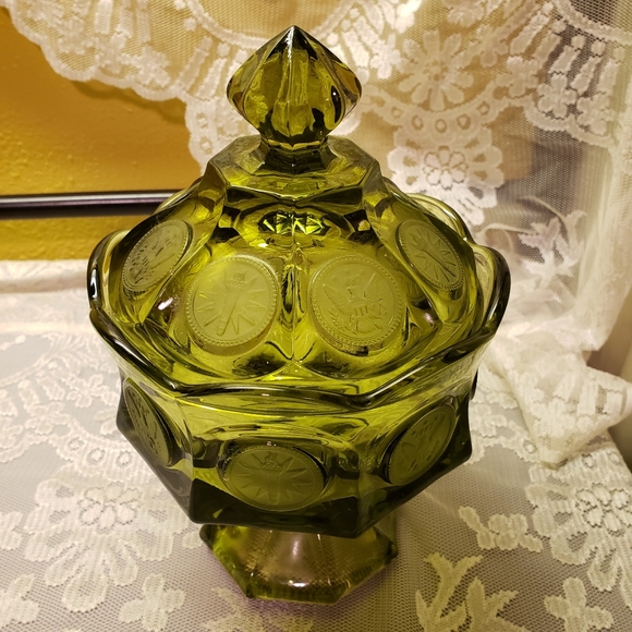 Vtg Candy Nut Dish W/Lid Fostoria Coin Green Glass - Picture 4 of 13